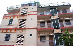 Kundanbazar Guest House